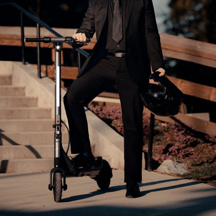 Apollo Go Electric Scooter - Robot Specialist - New Machines