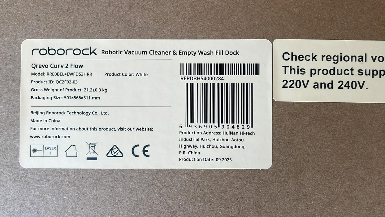 Roborock Qrevo Curv 2 Flow Robot Vacuum Cleaner plus bonus bags Valued $39.95